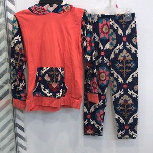 Girls long sleeve and pants outfit